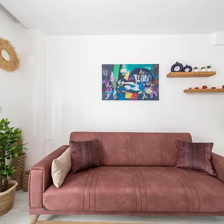 Comfortable Modern Flat With Balcony In Muratpasa, Antalya Apartment *