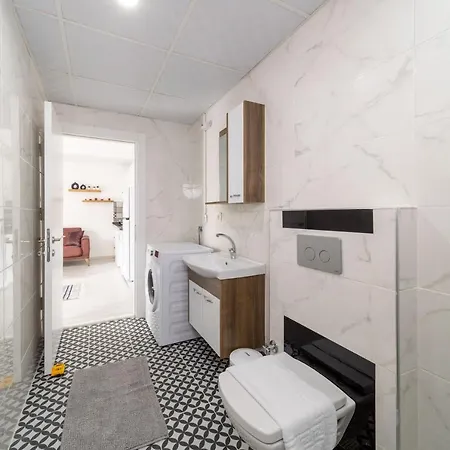 Apartment Comfortable Modern Flat With Balcony In Muratpasa, Antalya Antalya